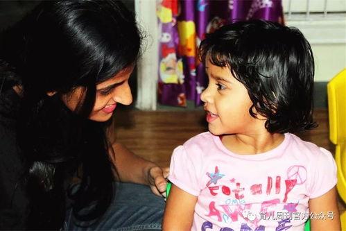 娱乐吃瓜君保姆带孩子