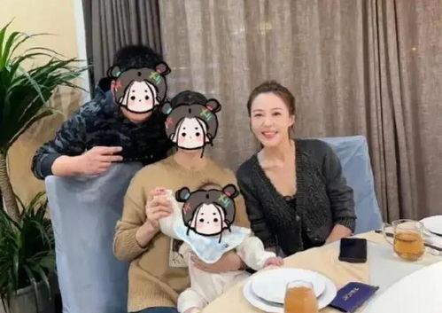 娱乐八卦吃瓜少女图片,揭秘“吃瓜少女”背后的娱乐八卦风云